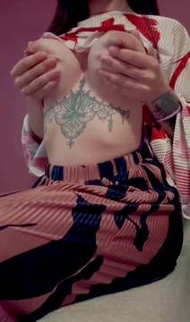 Sex Video Just_me669 in Boob Grab and Tattoo Big Boobs Brunette Nude