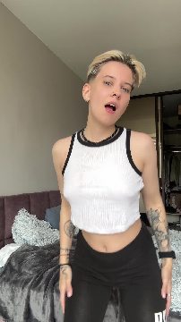 Free Video Showing Boobs and Blonde Small Tits Teen Petite