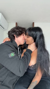 Hot Movie French Kiss & Big Boobs Tattoo Latina Brunette
