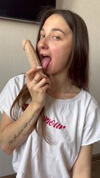 Free Movie Teasing with emilycakesweet and Brunette Teen Small Tits Solo