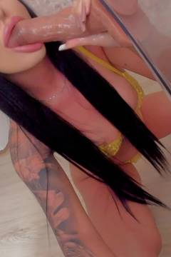 Sex Video Sextoys with rubby-shine and Tattoo Big Boobs Solo Brunette
