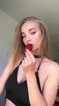 Movie X-Rated Blowjob with Kira_Blaze and Natural Big Tits Blonde