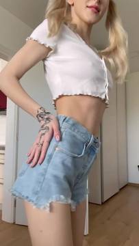 Porn Video Teasing with MadisonGrey & Small Tits