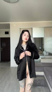 Movie X-Rated Striptease with Daissy & Teen Tattoo Natural Big Tits