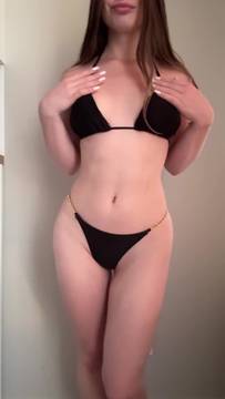 Hot Porno mila_grace in Showing Boobs and Shaved Pussy Brunette Solo