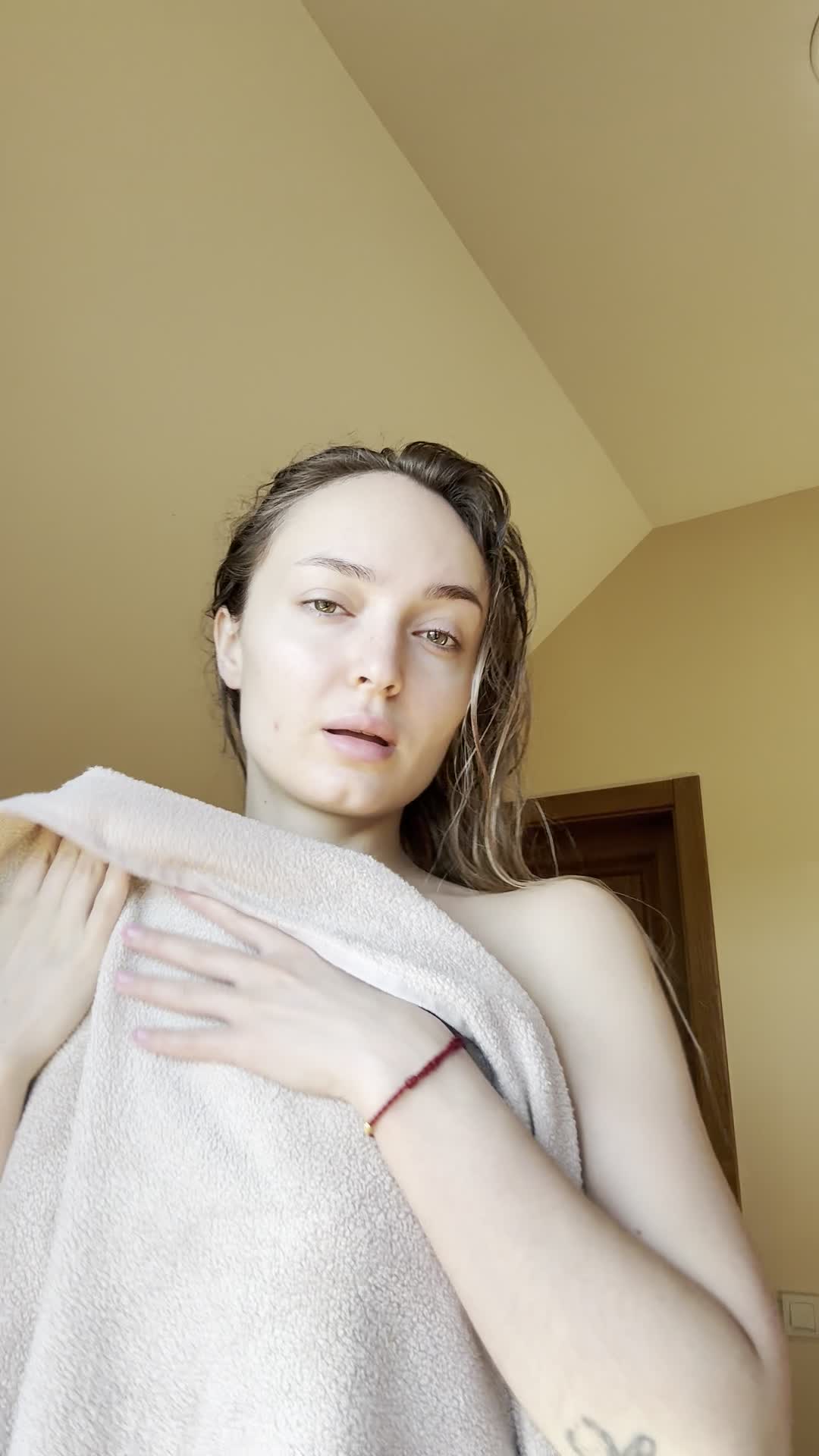 Porn Scenes Teasing with Barbie001 and Solo European Nude Blonde Sexy