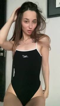 Free Movie Teasing with emilycakesweet & Brunette Teen Shaved Pussy Leaked