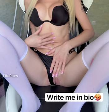 Porn Video Female Masturbation with LisaMoah & Big Boobs European Naked