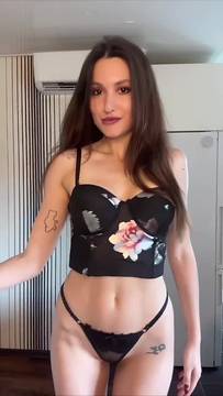 Free Movie eva_desire in Teasing & Nude Sexy Brunette