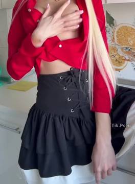 Sex Scenes Showing Boobs with LisaMoah and Nude Big Boobs Blonde