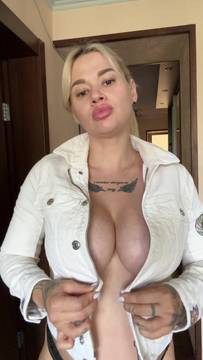 Hot Movie Showing Boobs with Mila_Shake & Blonde Big Boobs Pregnant MILF