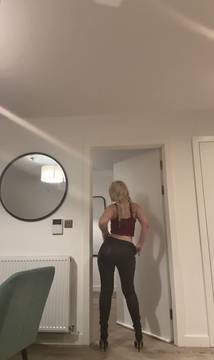 Adult Movie Caira in Striptease and Blonde Petite Teen