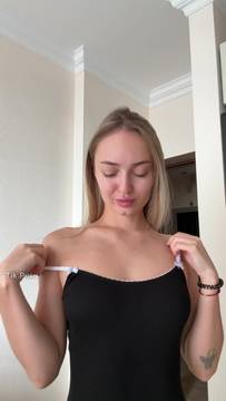 Video X-Rated Barbie001 in Showing Boobs and Piercing Nude European