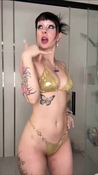 Hot Video gothikana in Dancing & Sexy Emo Gothic Brunette