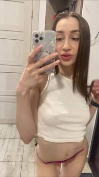 Movie Xxx Teasing with delightsophieee & Shaved Pussy