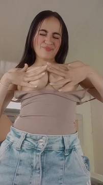 Xxx Video Showing Boobs with MiaFischer & Brunette Nude Teen Webcam