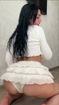 Sex Scenes Teasing with darianaa and Big Ass Solo Brunette